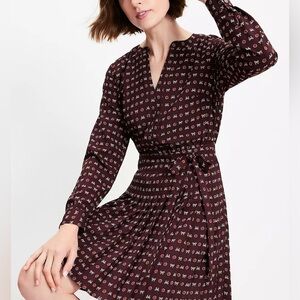 LOFT Petite‎ Bow Pleated Mini Burgundy Geometric Long Sleeve Dress